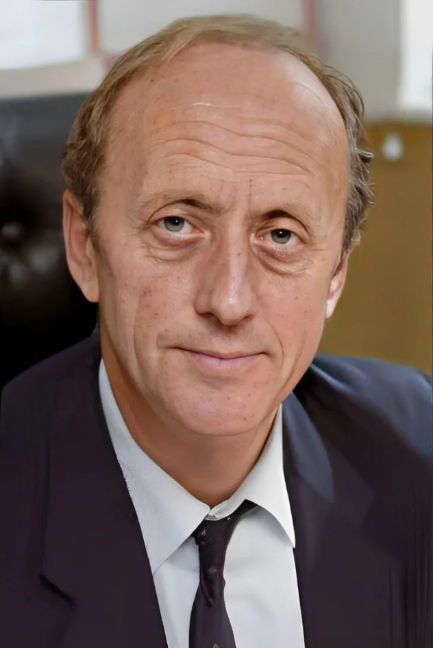 Kenneth Colley fotoğrafı