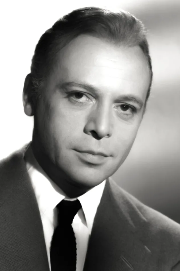 Herbert Lom fotoğrafı