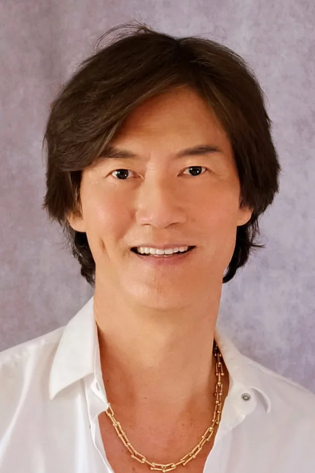 James Pax fotoğrafı