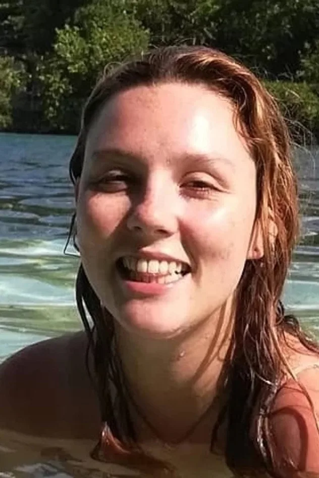 Laura Drosopoulos fotoğrafı