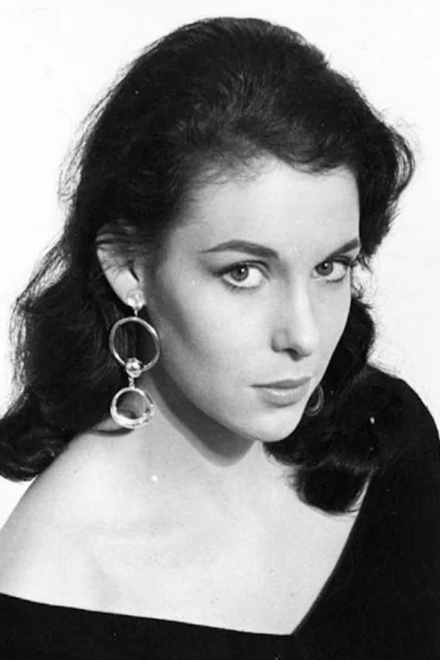 Marie Devereux fotoğrafı