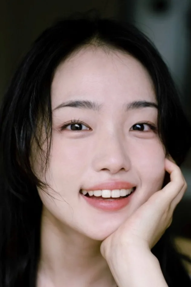Kim Jeong-yeon fotoğrafı