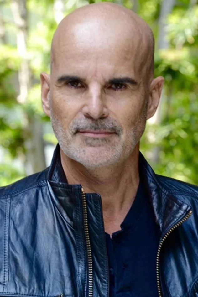 Geoffrey Ross fotoğrafı