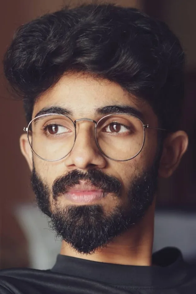 Anand Menon fotoğrafı