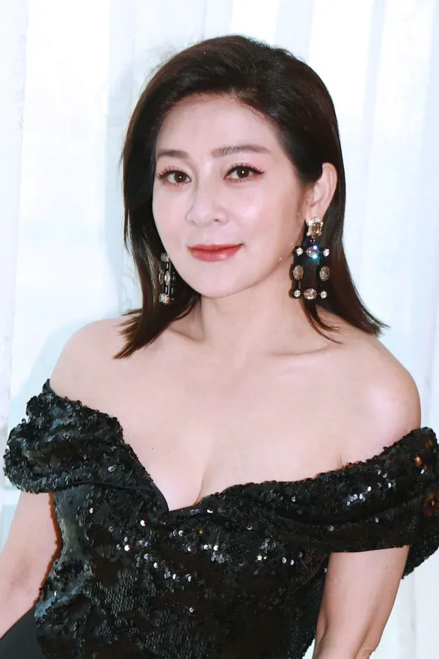Cover image for 王彩樺