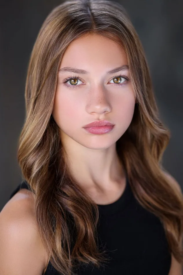 Maya Le Clark fotoğrafı