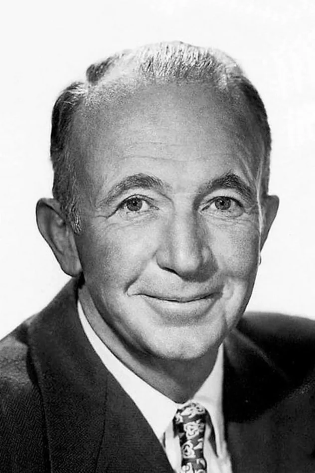 Walter Brennan fotoğrafı