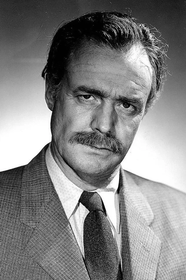 Hal Taliaferro fotoğrafı