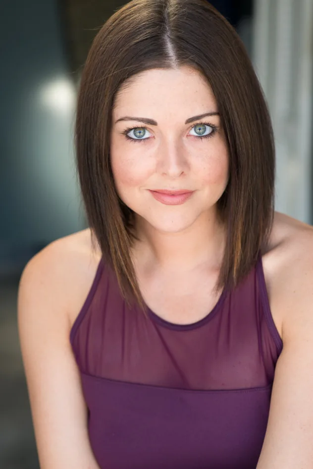 Erin Cline fotoğrafı