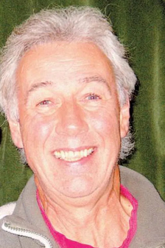 Cover image for Pat Abernethy