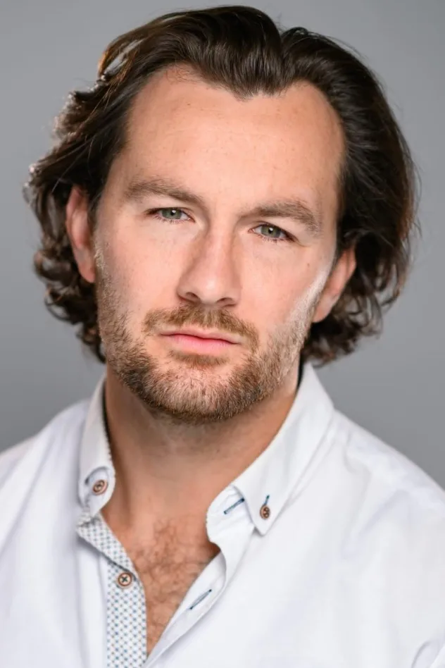Aaron Mackenzie fotoğrafı