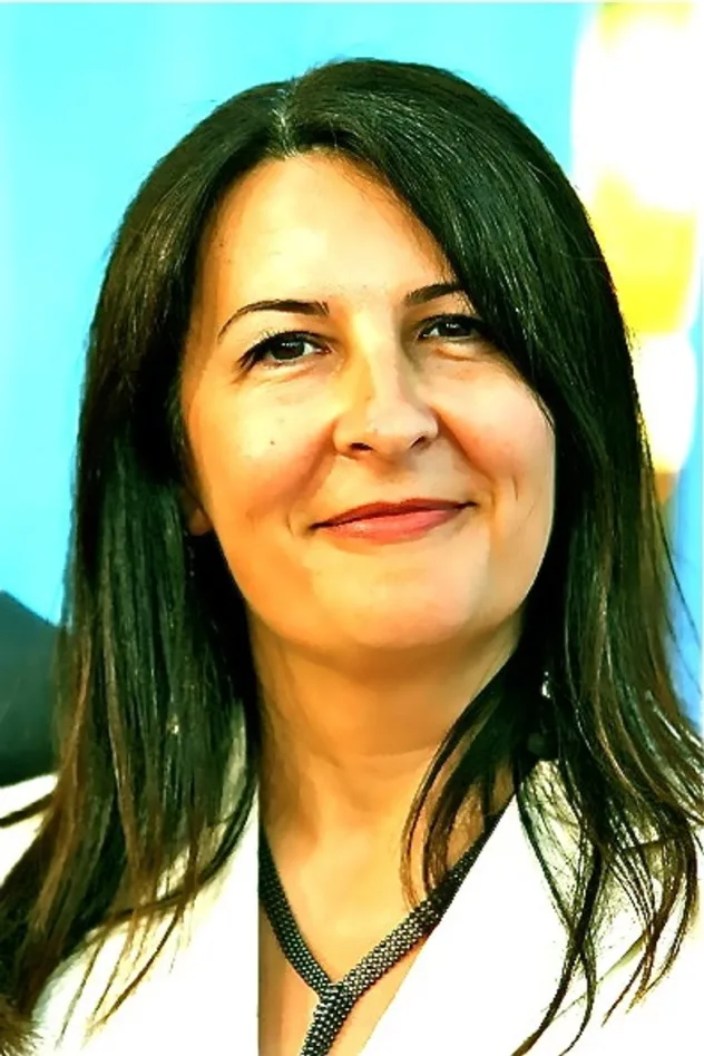 Michele Mulroney fotoğrafı