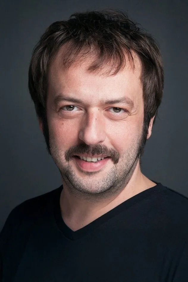 Okan Yalabık fotoğrafı