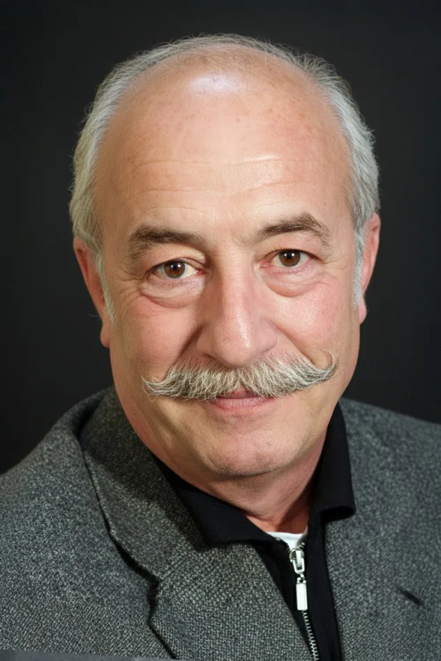 Emin Olcay fotoğrafı