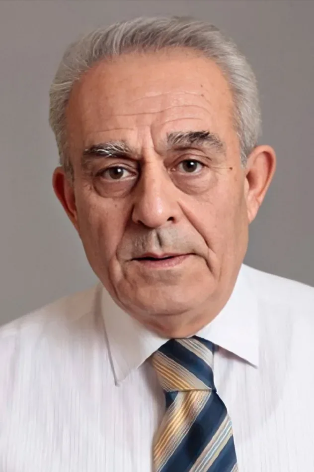 Обложка для İsmail Düvenci