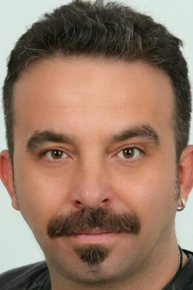 Обложка для Mustafa Şen
