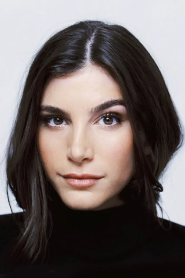 Mia Challis fotoğrafı