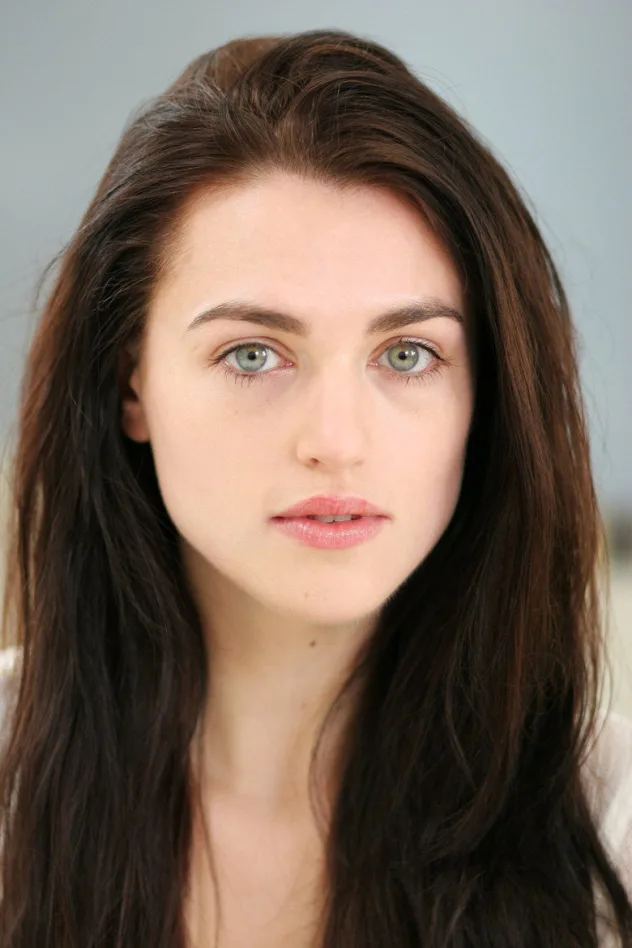 Katie McGrath fotoğrafı