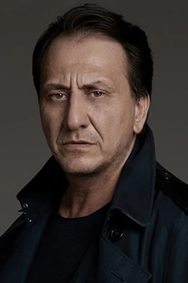 Özgür Ozan fotoğrafı