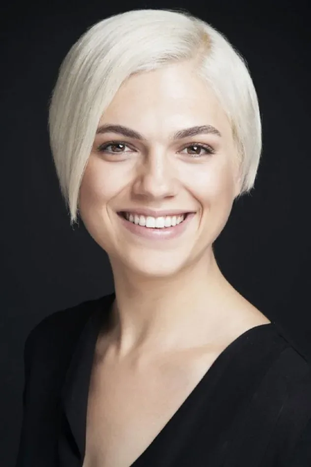 Cover image for İpek Erdem