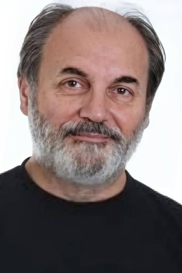 Tarık Günersel fotoğrafı