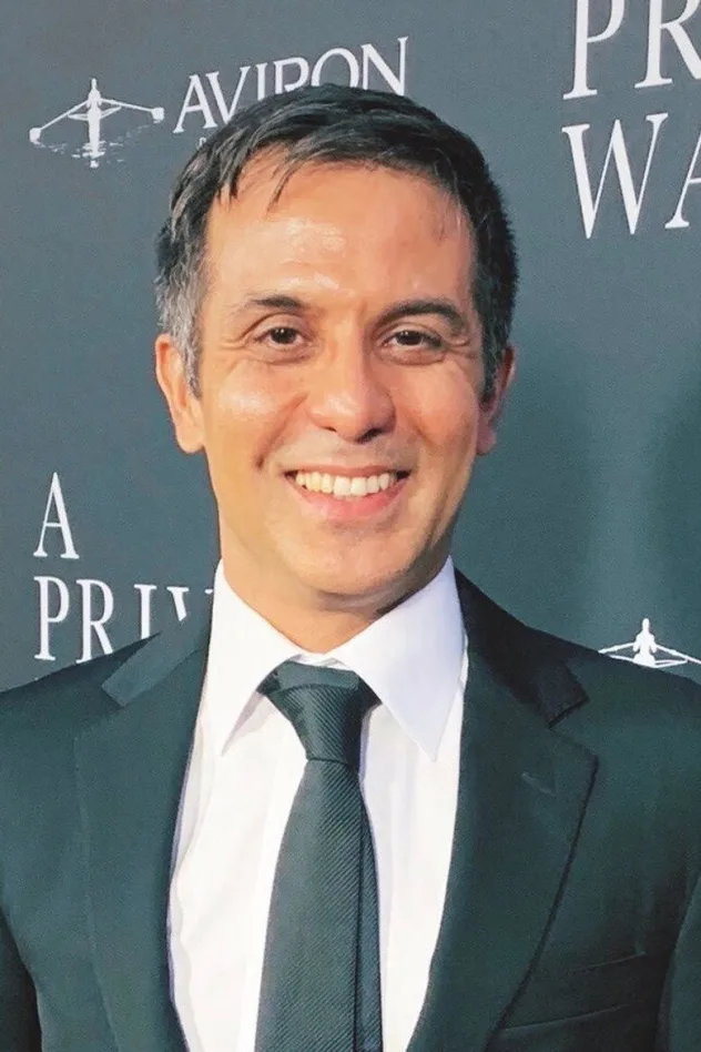 Arash Amel fotoğrafı