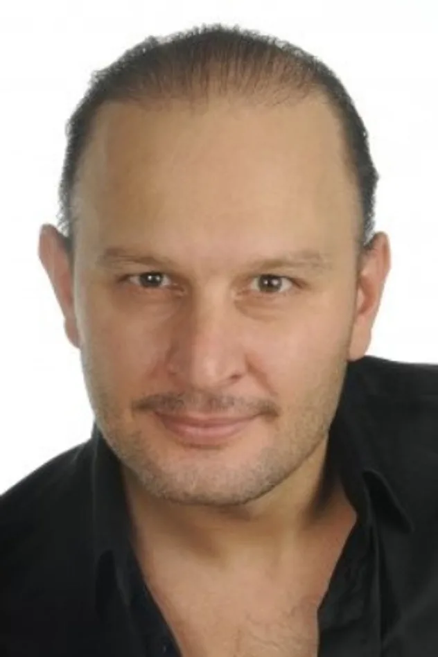 Şafak Karali fotoğrafı