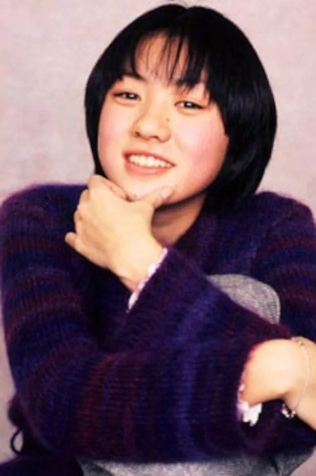 三輪明日美 fotoğrafı