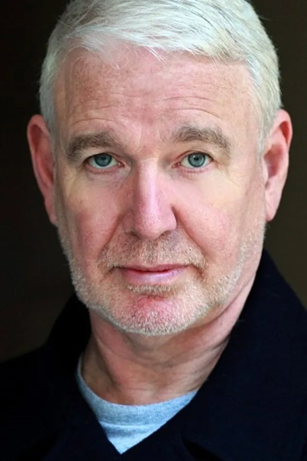 Simon Davies fotoğrafı