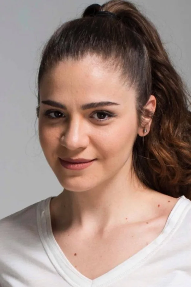Irmak Örnek fotoğrafı