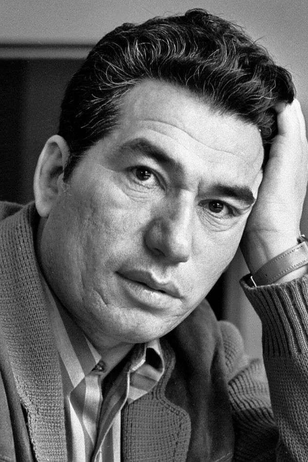Cengiz Aytmatov fotoğrafı