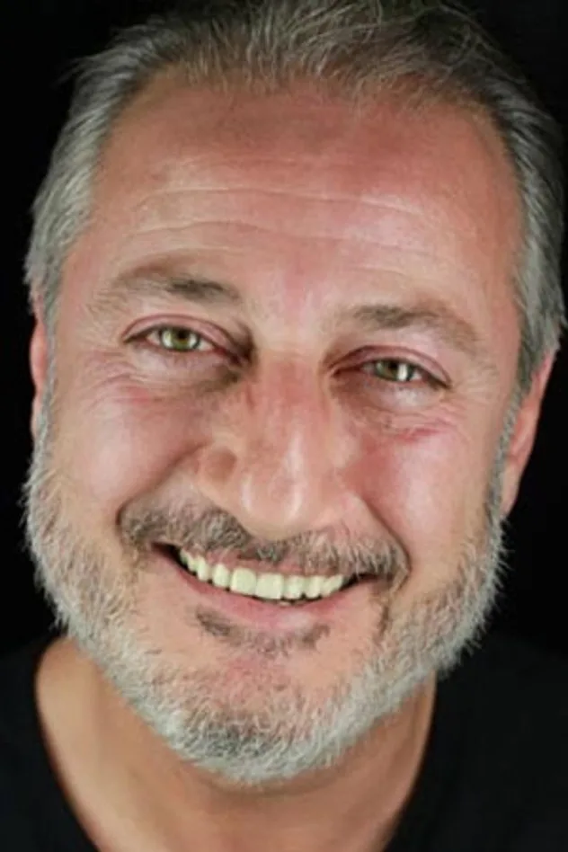 Ayhan Işık fotoğrafı