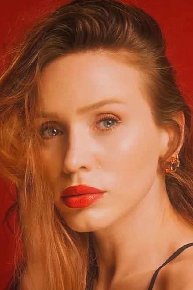 Ece Kazımoğlu fotoğrafı