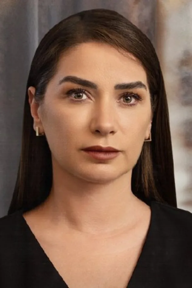 Öznur Kula fotoğrafı