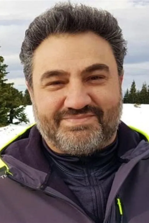 Alper Mestçi photo