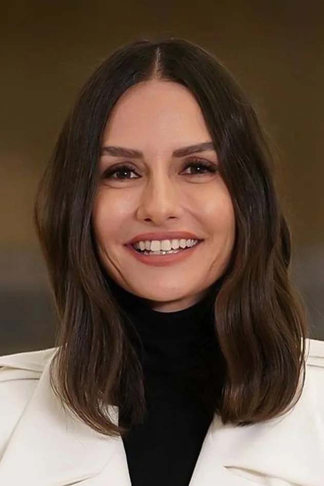 Yasemin Özilhan photo