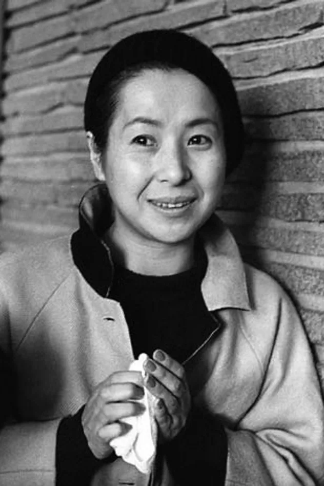 丹阿弥谷津子 fotoğrafı