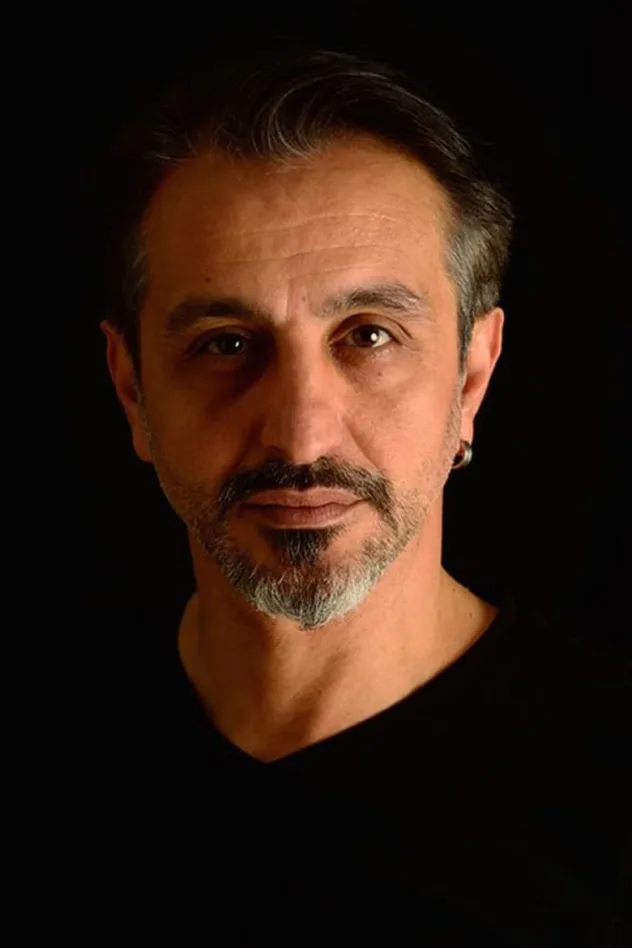 Ruhi Sarı fotoğrafı