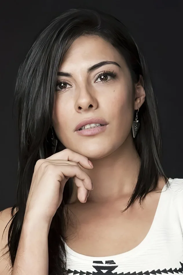 Sezen Aray fotoğrafı