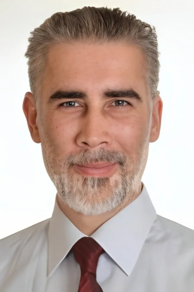 Metin Büktel photo