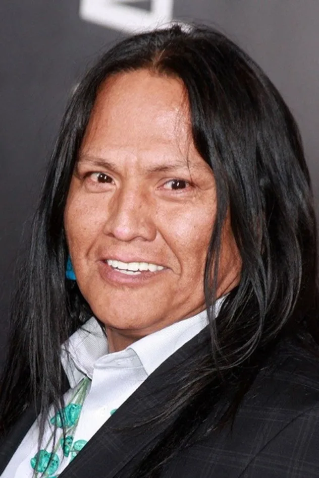 Arthur Redcloud fotoğrafı