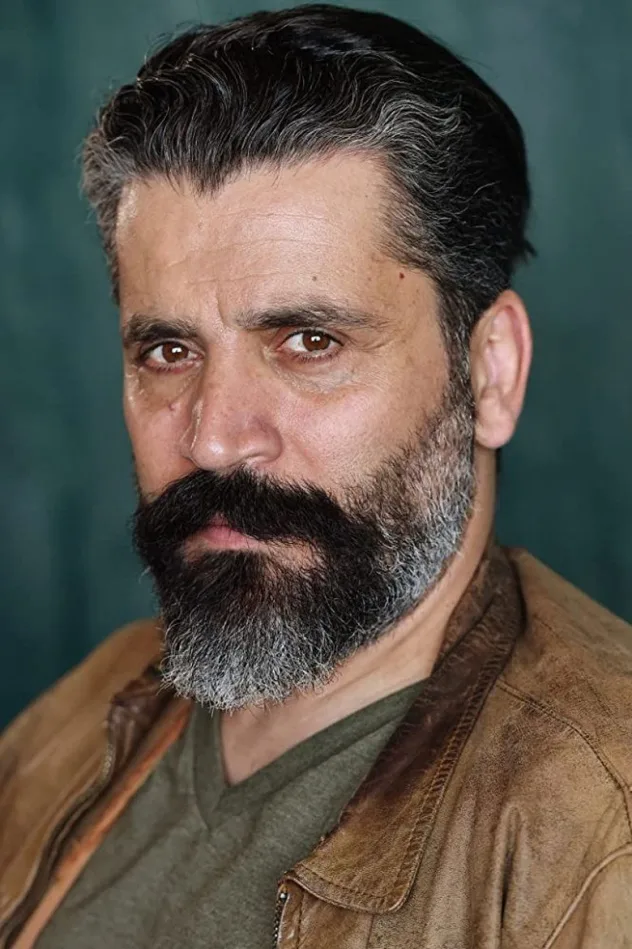 Ray Haratian fotoğrafı