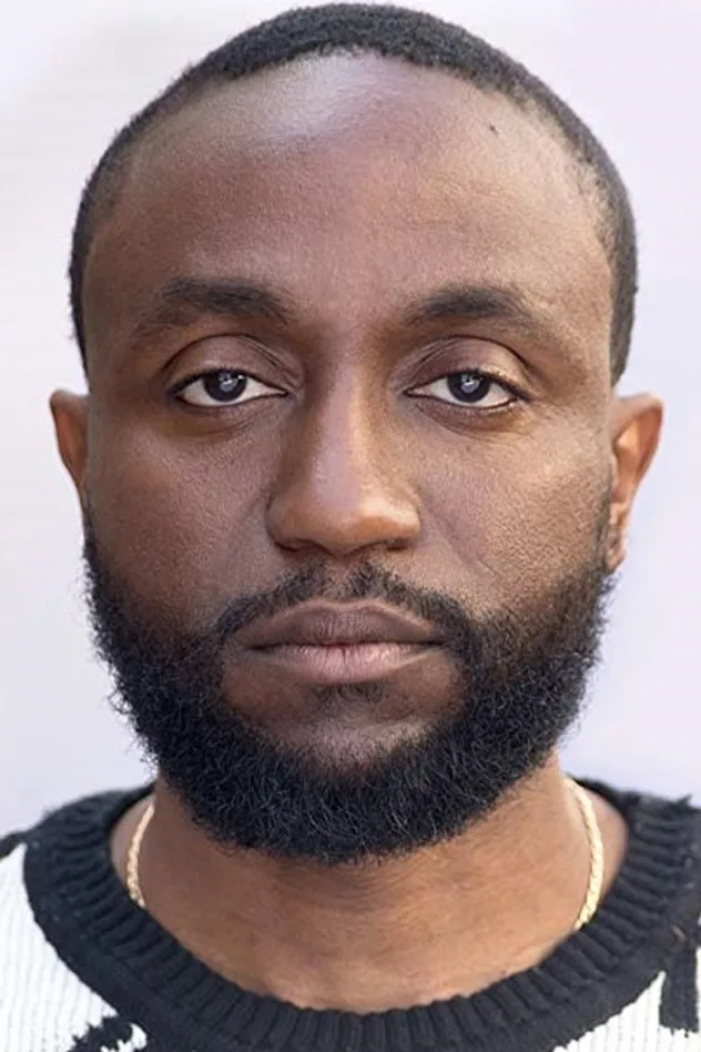 Byron Bowers fotoğrafı