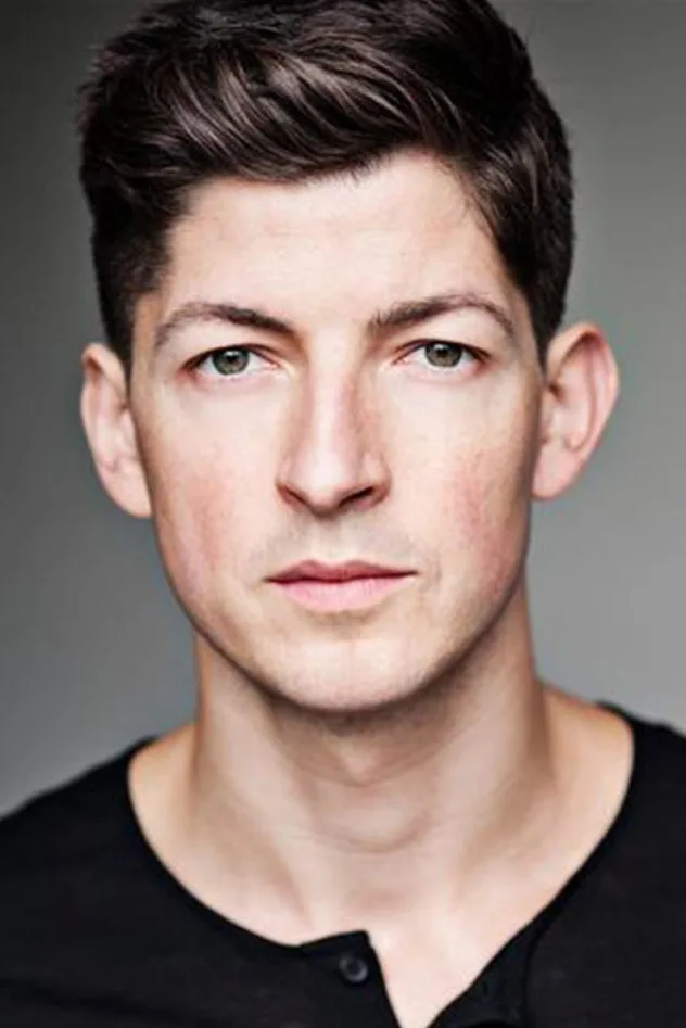 Lee Knight fotoğrafı