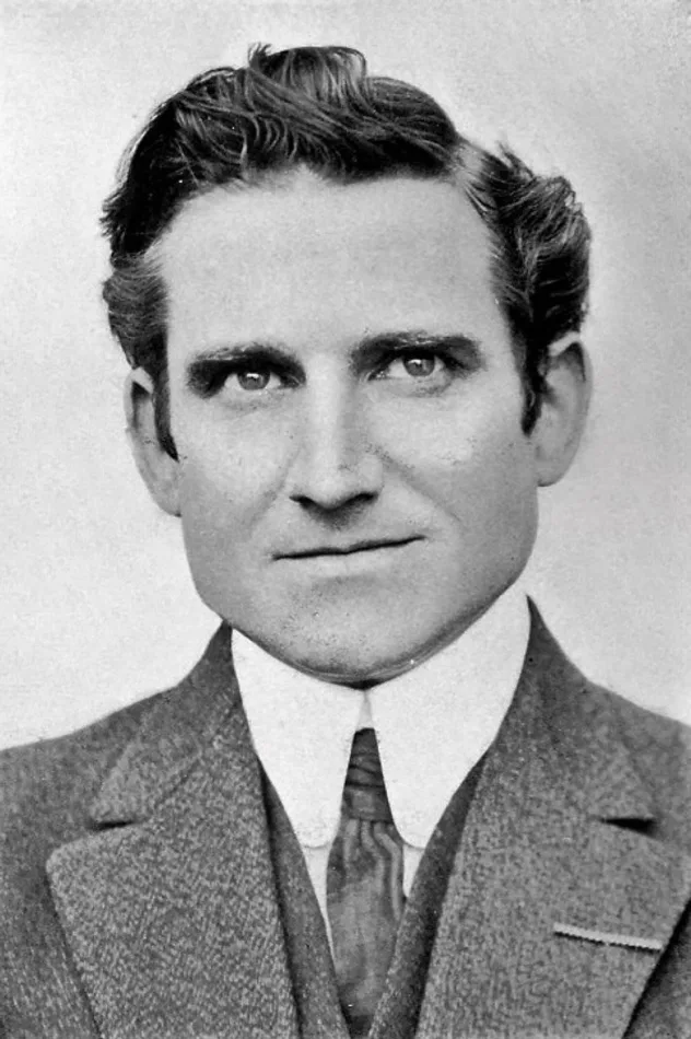 Murdock MacQuarrie fotoğrafı