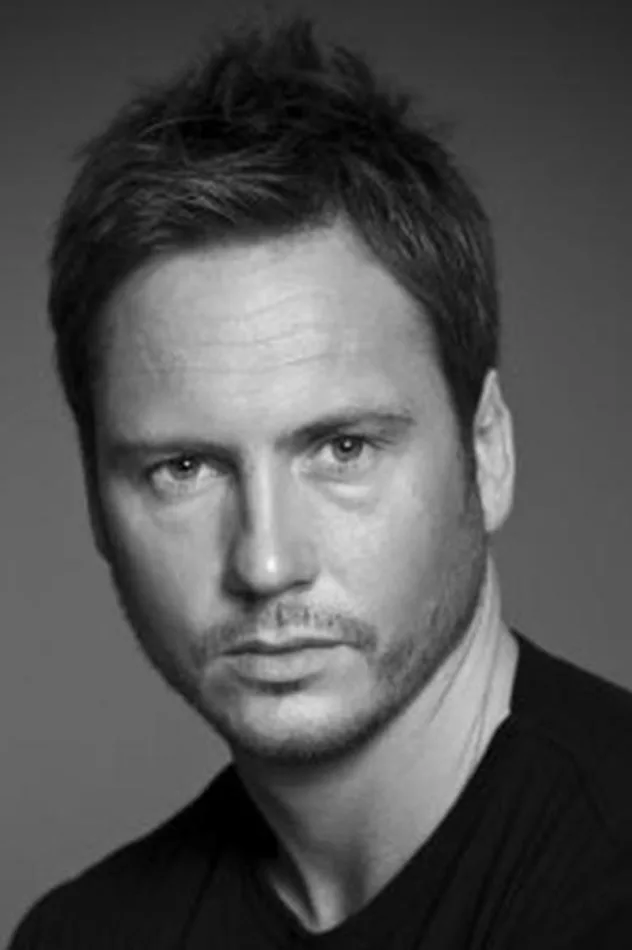 Matt Devere fotoğrafı