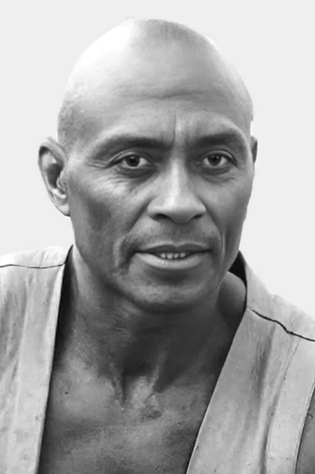 Woody Strode fotoğrafı