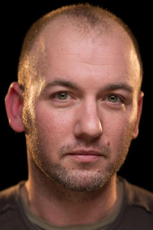 Simon Barrett fotoğrafı