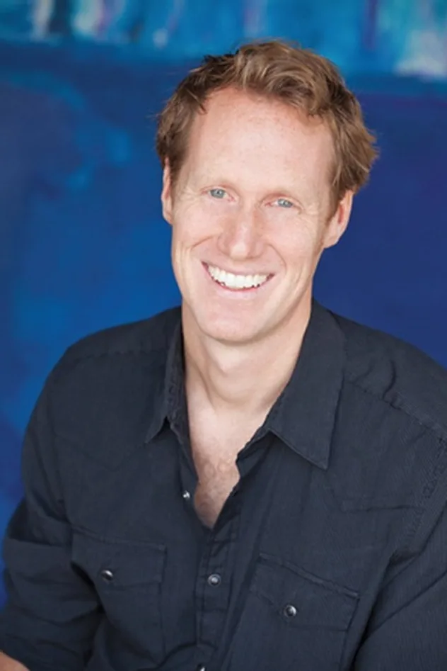 Jon Lucas fotoğrafı