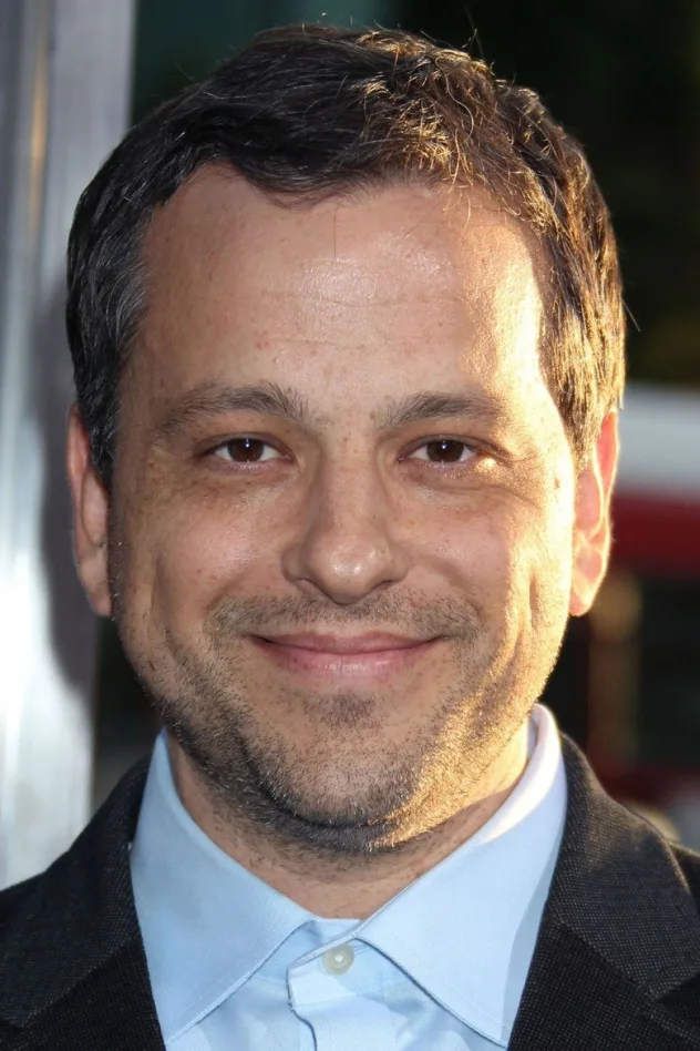 Aaron Guzikowski fotoğrafı